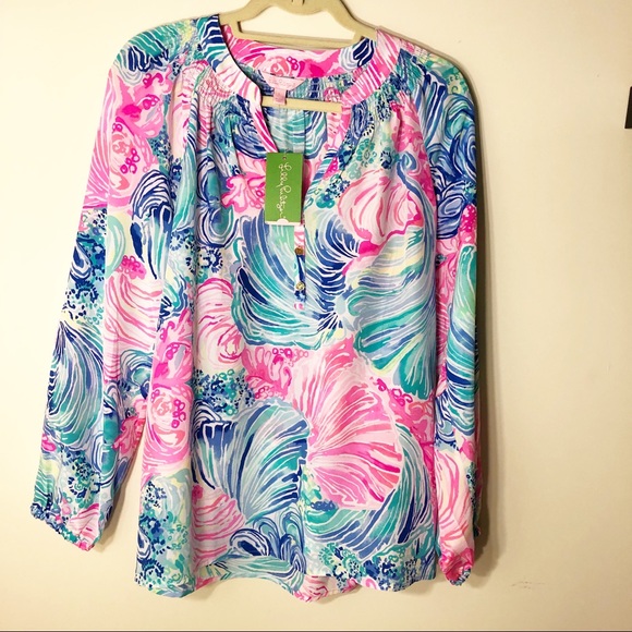 Lilly Pulitzer Tops - Lilly Pulitzer Silk Blouse!